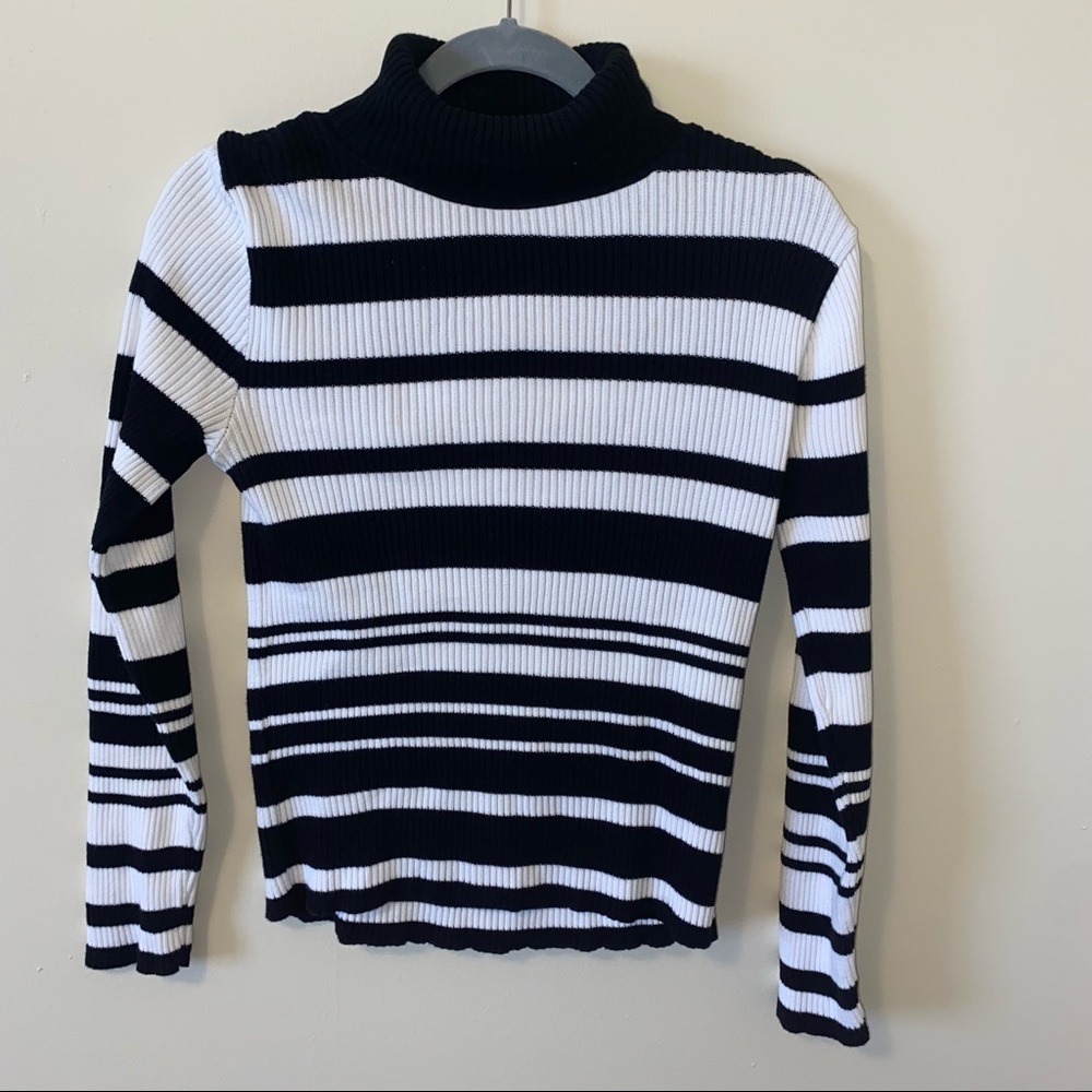 525 Anthropologie 100% Cotton Turtleneck Sweater Small